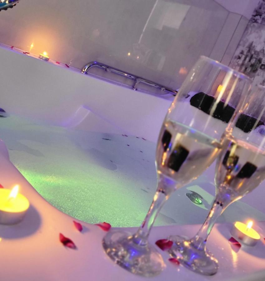 Vip Apartment For Lovers In Κισινάου Εξωτερικό φωτογραφία